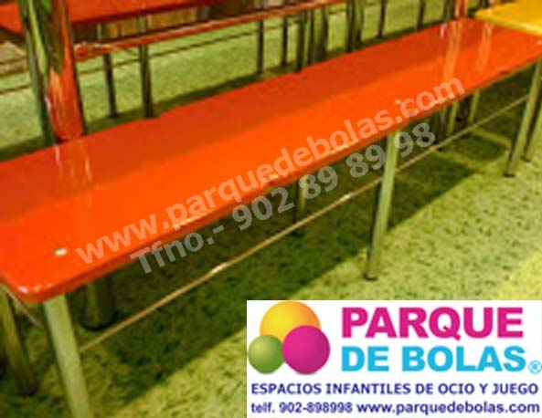 https://parquedebolas.com/images/productos/peq/Banco%20infantil%20cumplea%C3%B1os%204%20plazas.jpg