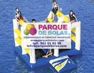 https://parquedebolas.com/images/productos/peq/Hinchable%20acuatico.jpg