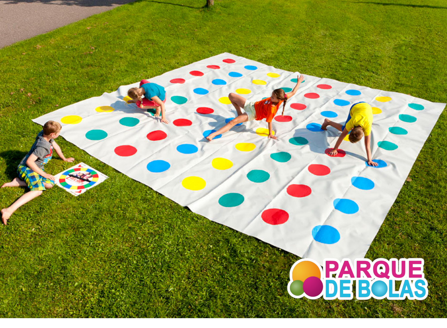 https://parquedebolas.com/images/productos/peq/alfombra%20twister%20gigante%204.png