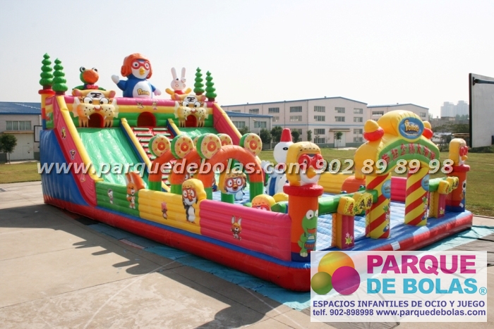 https://parquedebolas.com/images/productos/peq/tn_hinchable%20penguin.jpg
