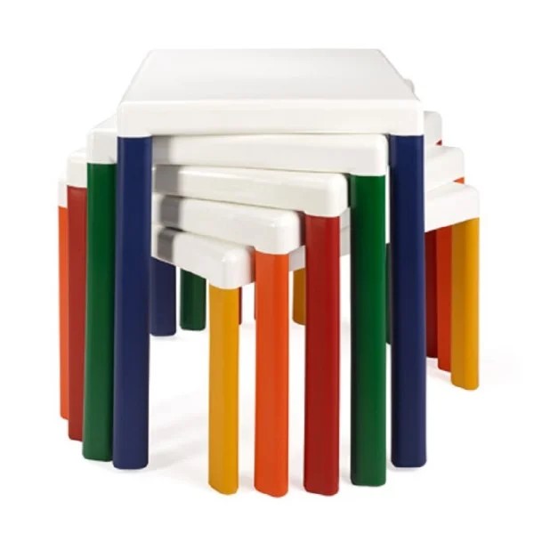https://parquedebolas.com/images/productos/peq/mesa%20pl%C3%A1stica%20manualidades.jpg