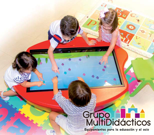https://parquedebolas.com/images/productos/peq/mesa-interactiva%20%281%29.jpg