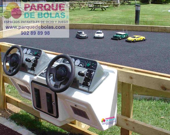 https://parquedebolas.com/images/productos/peq/radio%20control%20con%20monedas.jpg