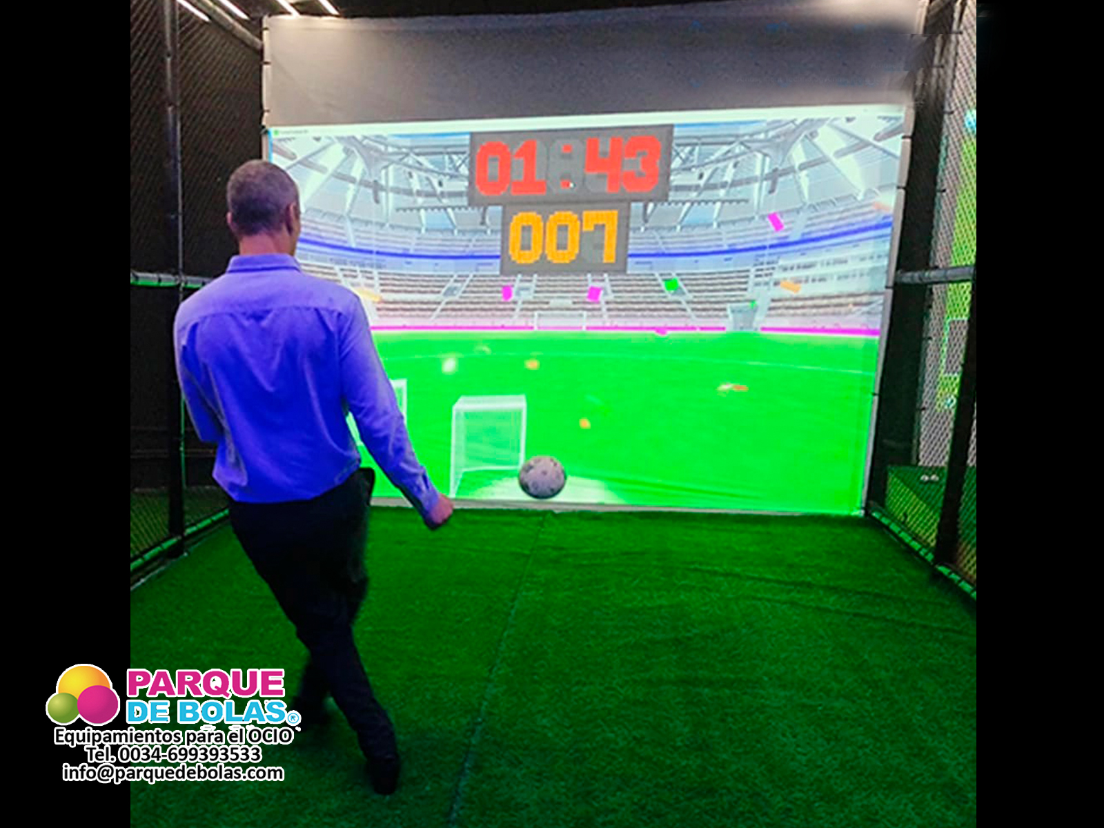 https://parquedebolas.com/images/productos/peq/simulador%20de%20futbol%202.jpg