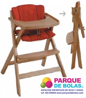 https://parquedebolas.com/images/productos/peq/tn_trona%20de%20madera%20para%20restaurantes.jpg