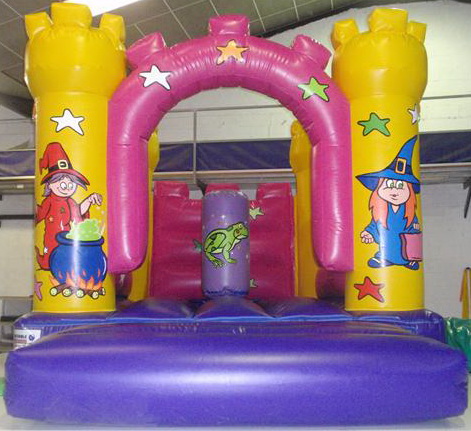 Castillo hinchable 3,4x3,05x2,9 m modelo el Merlin el mago